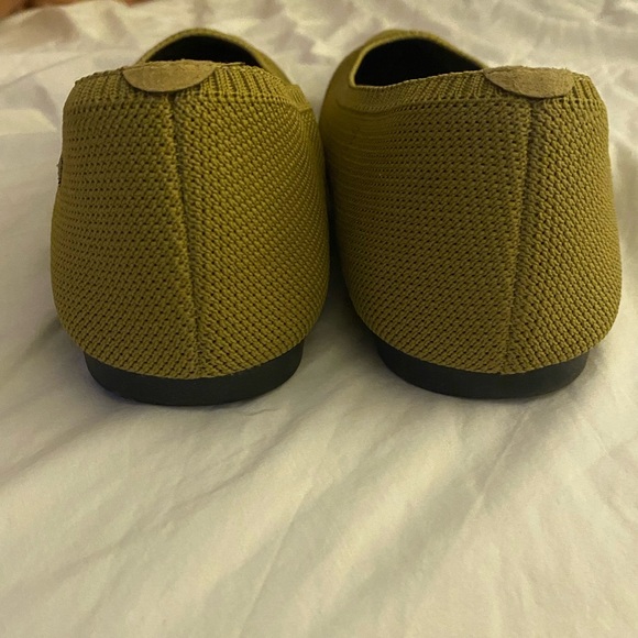 Vivaia Aria Flats size 10 - Picture 5 of 5
